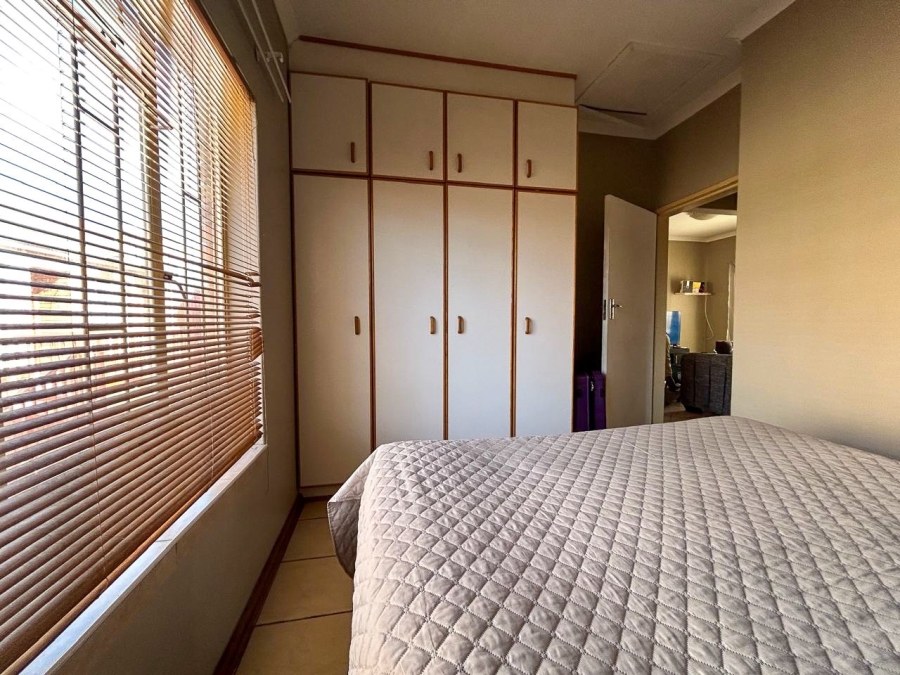 2 Bedroom Property for Sale in Dassie Rand North West